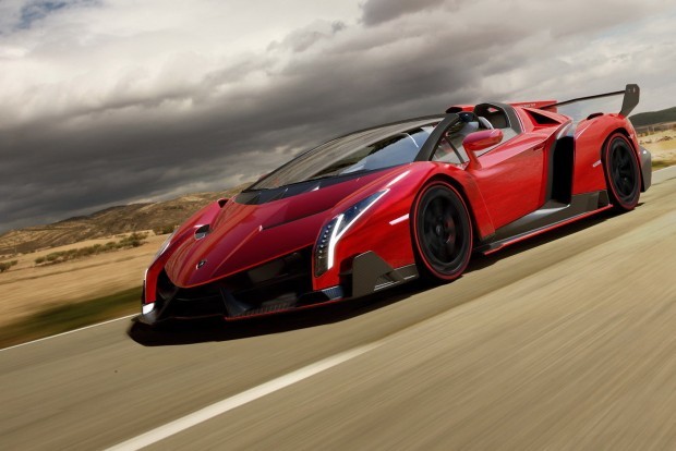 Za 2,9 s do 100 km/h, a nema niti krov Za 2,9 s do 100 km/h, a nema niti krov