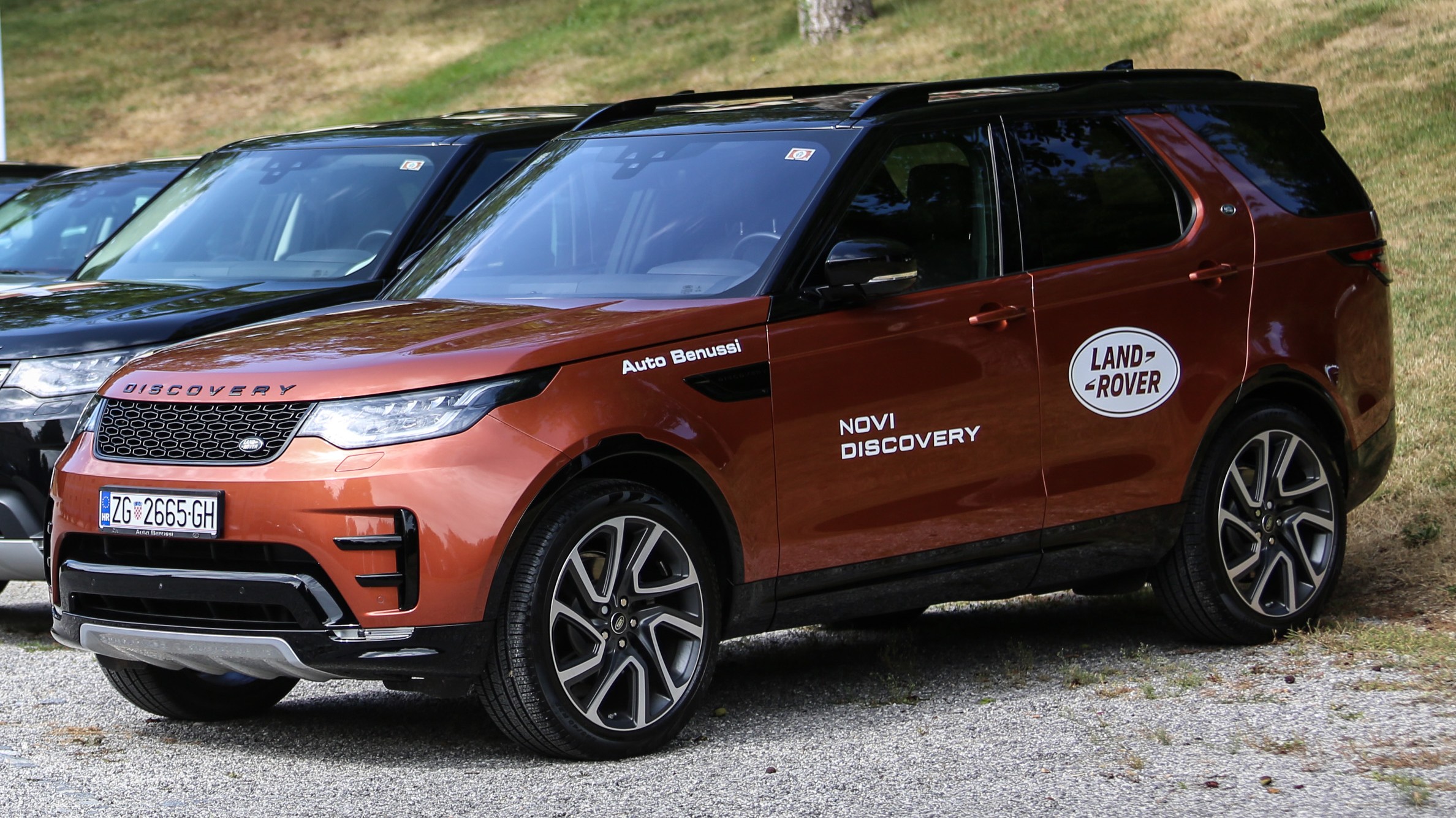 Jaguar Auto Novi jaguar f pace i land rover discovery novi automobili na Jaguar Auto Novi jaguar f pace i land rover discovery novi automobili na