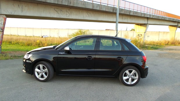 Audi A1 Sportback 1.0 TFSI (09)