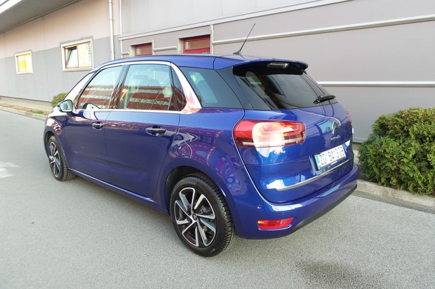 Citroen C4 Picasso 1.6 120 Intensive (01)