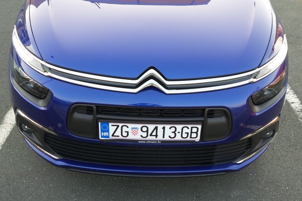 Citroen C4 Picasso 1.6 120 Intensive (04)