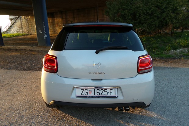 Citroen DS 3 1.6 BlueHDi 120 (13)