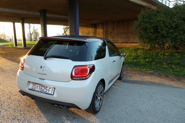 Citroen DS 3 1.6 BlueHDi 120 (14)