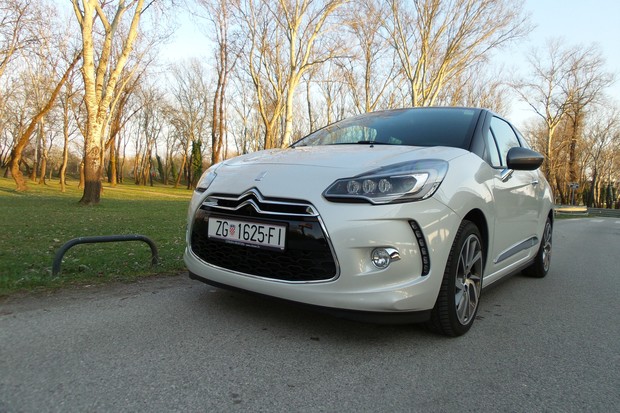 Citroen DS 3 1.6 BlueHDi 120 (19)