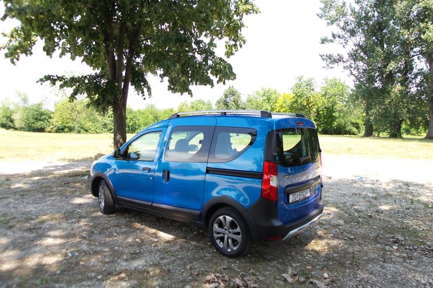 Dacia Dokker Stepway 1.2 TCe 115 (13)