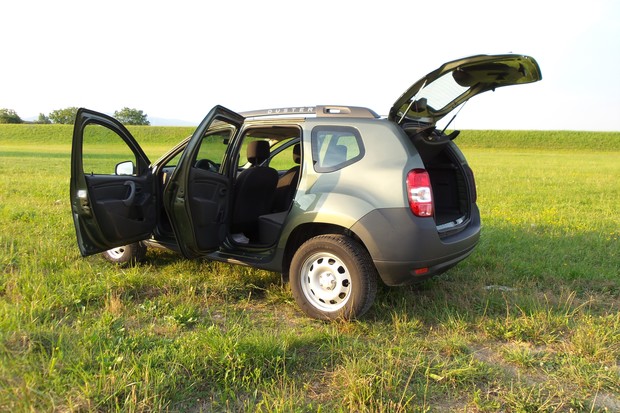 Dacia Duster 1.5 dCi 110 4x4 (07)