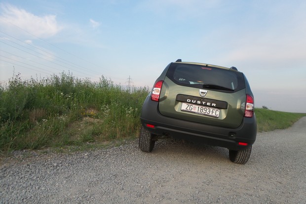 Dacia Duster 1.5 dCi 110 4x4 (26)