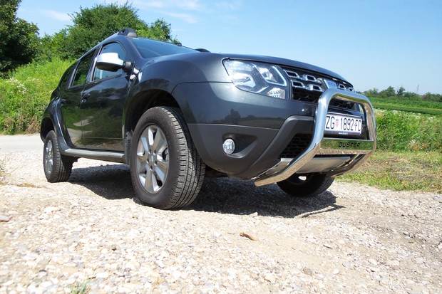 Dacia Duster 1.5 dCi 110 (8)