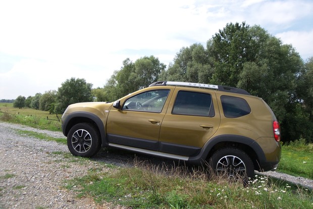 Dacia Duster 1.5 dCi 110 4x4 Urban Explorer (05)