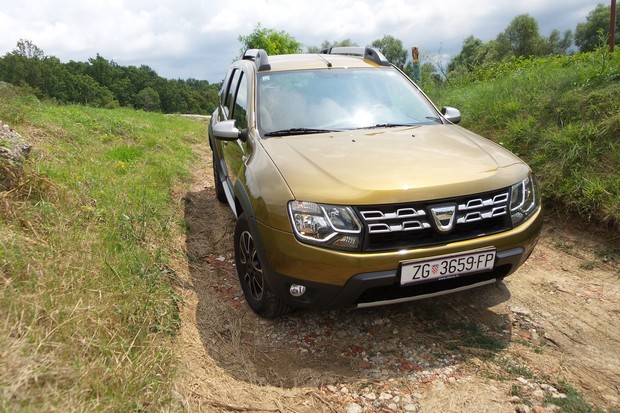 Dacia Duster 1.5 dCi 110 4x4 Urban Explorer (22)