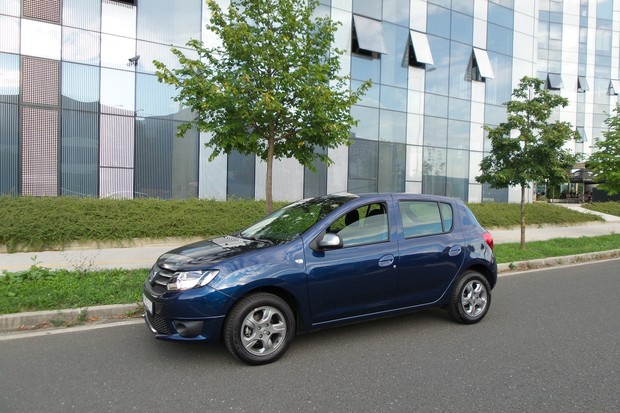 Dacia Sandero 1.2 16V (14)