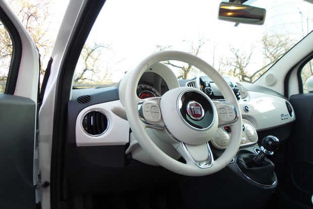 Fiat 500 1.2 8v 69cv Lounge (22)