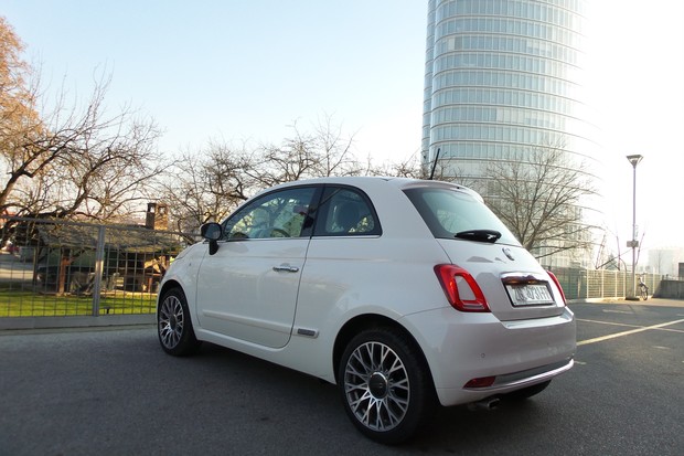 Fiat 500 1.2 8v 69cv Lounge TEST (13)