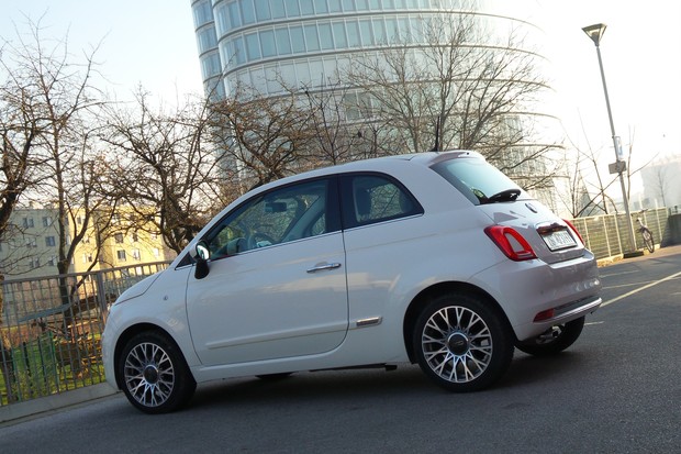 Fiat 500 1.2 8v 69cv Lounge TEST (15)