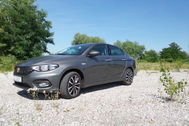 Fiat Tipo 1.6 JTD 120 Lounge (02)