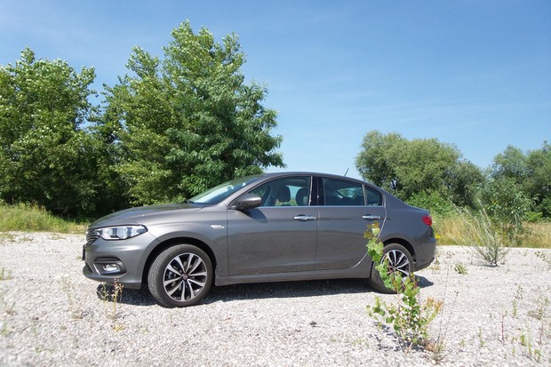 Fiat Tipo 1.6 JTD 120 Lounge (12)