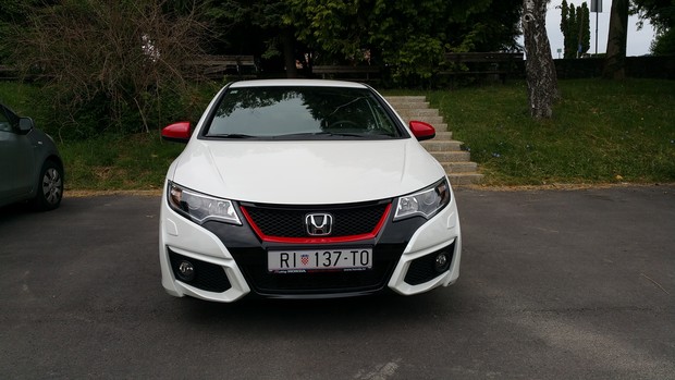 Honda Civic 1.8 i-VTEC Sport (11)