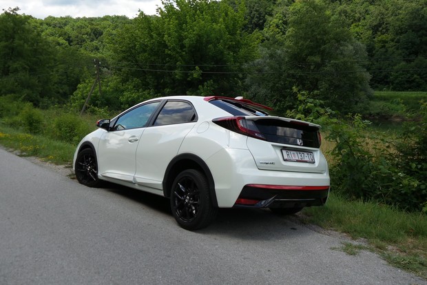 Honda Civic 1.8 i-VTEC Sport (18)