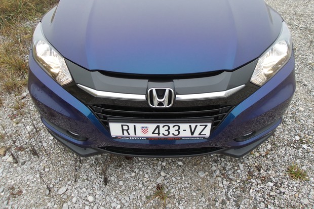 Honda HR-V 1.5 i-VTEC Elegance (06)