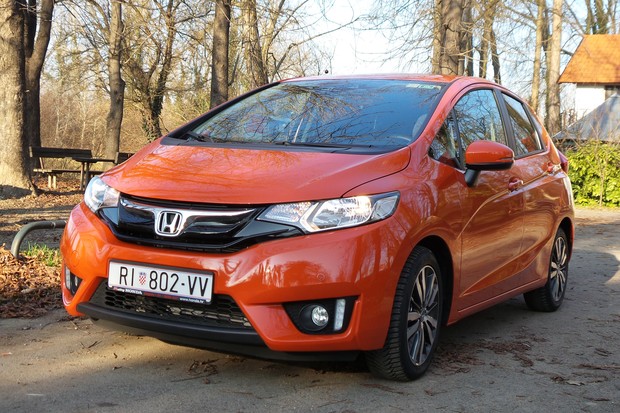 Honda Jazz 1.3 i-VTEC Comfort (02)