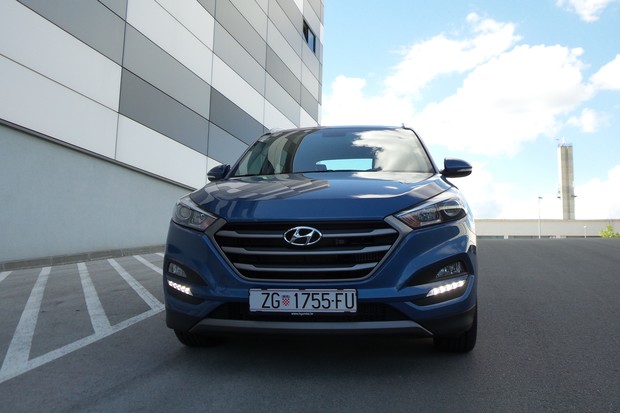 Hyundai Tucson 1.7 CRDI 141 ISG 7DC (05)