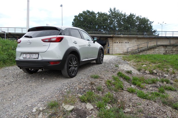 Mazda CX-3 2.0 G150 (02)