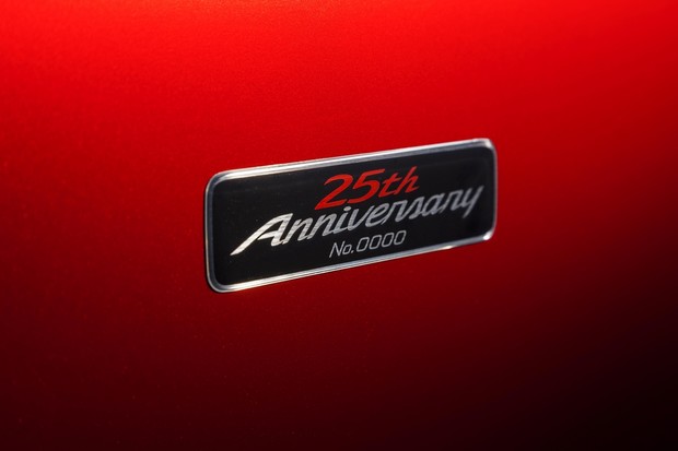 Mazda MX-5 25th Anniversary Edition (11)