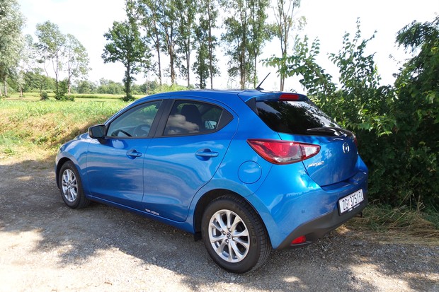 Mazda2 1.5 G75 Attraction (16)