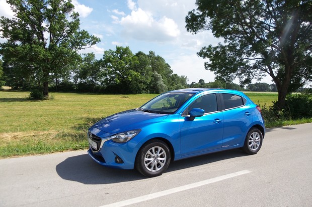 Mazda2 1.5 G75 Attraction (18)