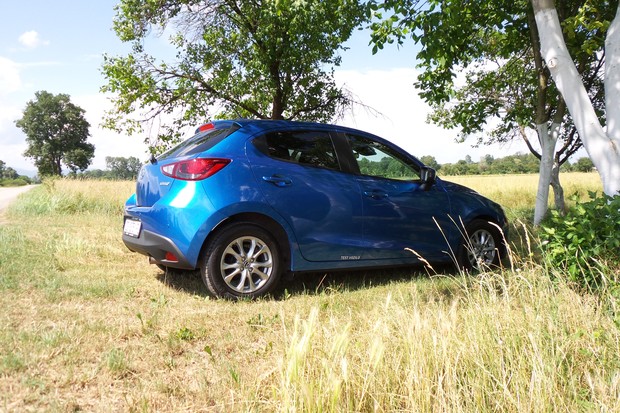 Mazda2 1.5 G75 Attraction (21)