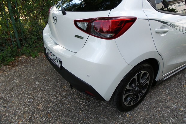 Mazda2 1.5 G90 Hazumi (09)