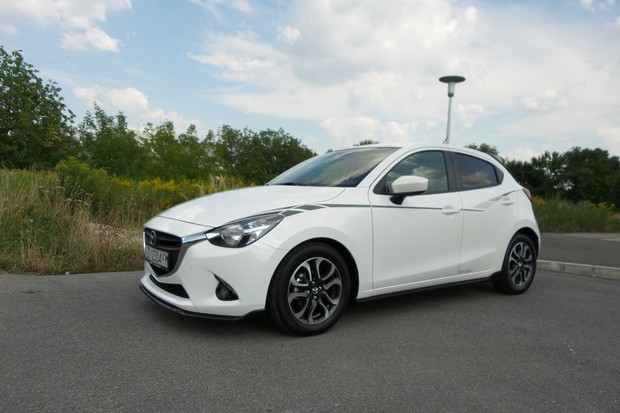 Mazda2 1.5 G90 Hazumi (20)