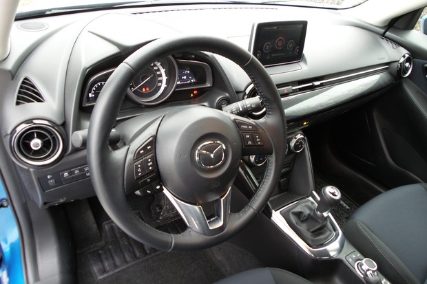 Mazda2 1.5 G90 Takumi (11)