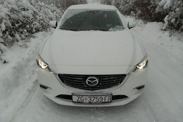 Mazda6 2.0 G165 Revolution (12)