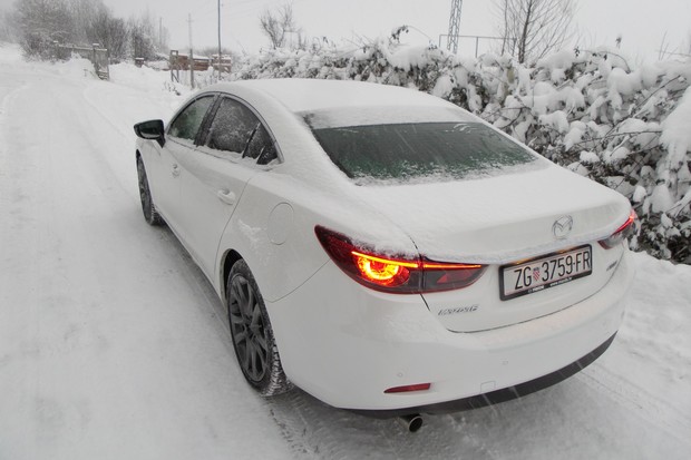 Mazda6 2.0 G165 Revolution (16)