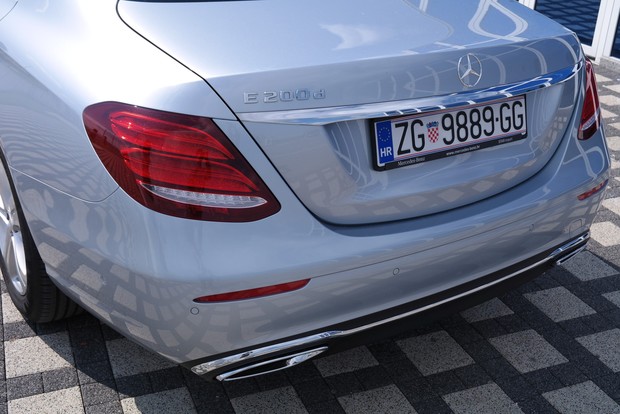 Mercedes-Benz E 200 d 2.0 150 Edition 1 (07)