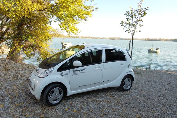 Mitsubishi i-MiEV Intense TEST (15)