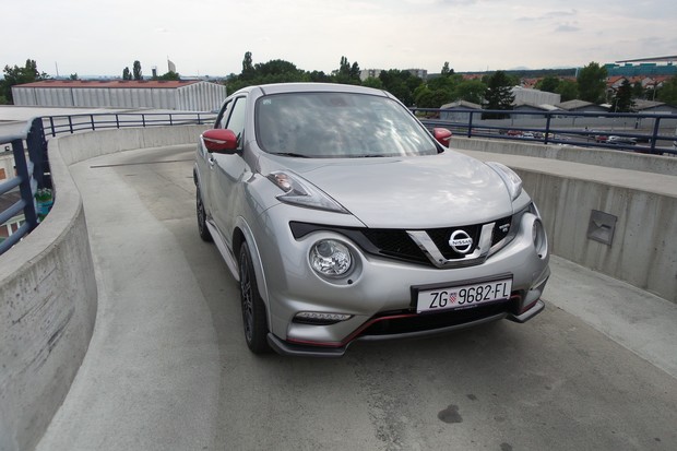 Nissan Juke Nismo RS 1.6 DIG-T (04)