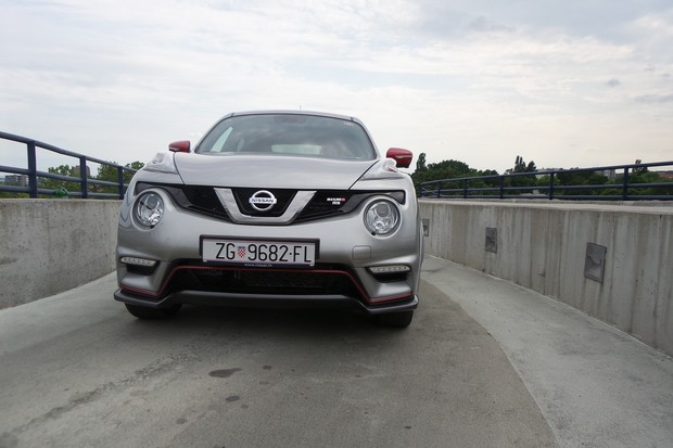 Nissan Juke Nismo RS 1.6 DIG-T (05)