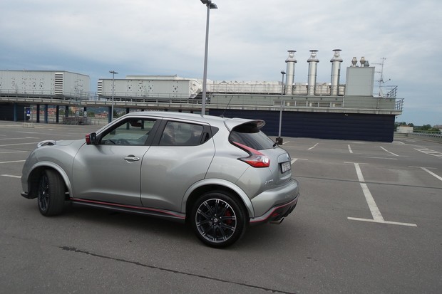 Nissan Juke Nismo RS 1.6 DIG-T (13)