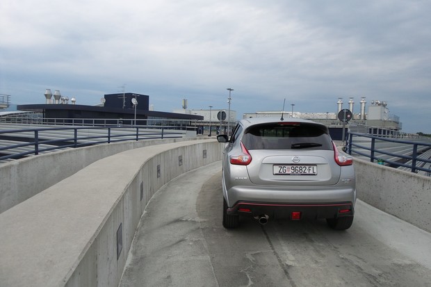 Nissan Juke Nismo RS 1.6 DIG-T (3)