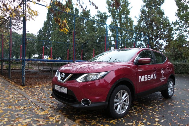 Nissan Qashqai 1.5 dCi 110 Acenta (06)