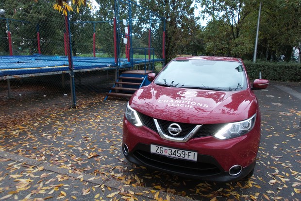 Nissan Qashqai 1.5 dCi 110 Acenta (07)