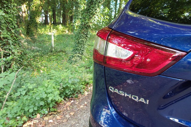 Nissan Qashqai 1.6 DIG-T Tekna (08)