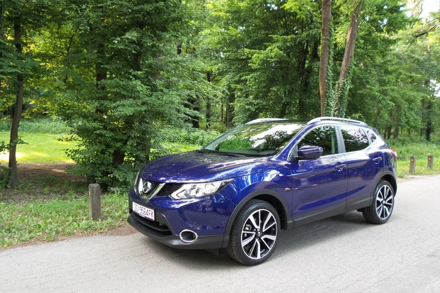 Nissan Qashqai 1.6 DIG-T Tekna (15)