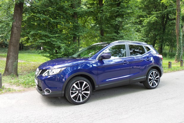 Nissan Qashqai 1.6 DIG-T Tekna (16)