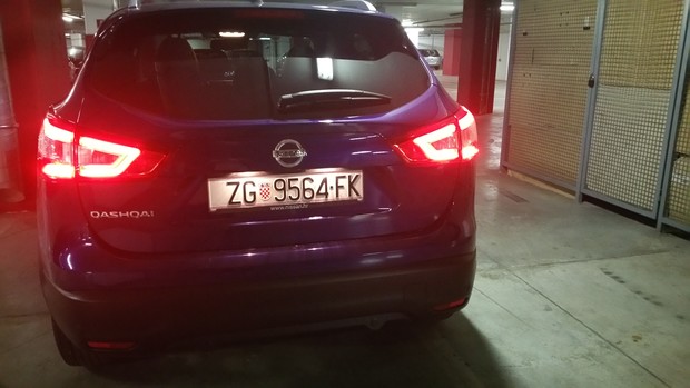 Nissan Qashqai 1.6 DIG-T Tekna (28)