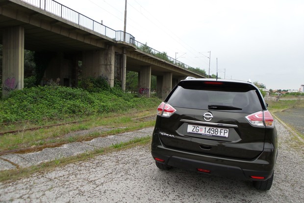 Nissan X-Trail 1.6 dCi 130 2WD X-Tronic Tekna (13)