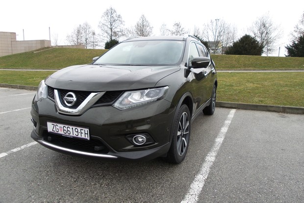 Nissan X-Trail 1.6 dCi 130 (01)