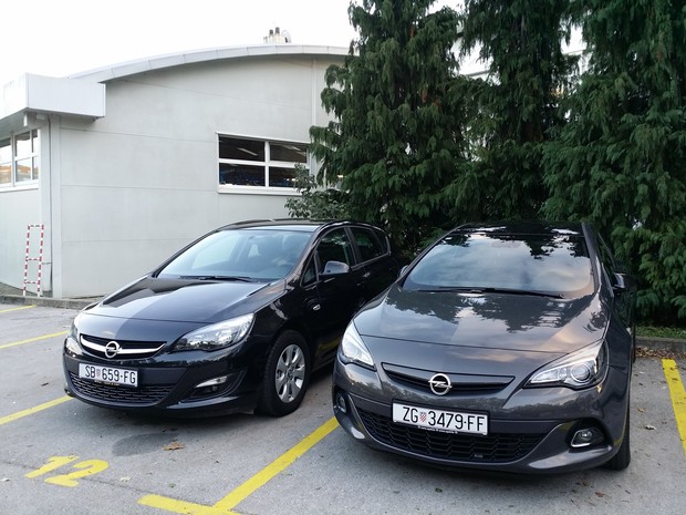 Opel Astra GTC 1.6 (06)